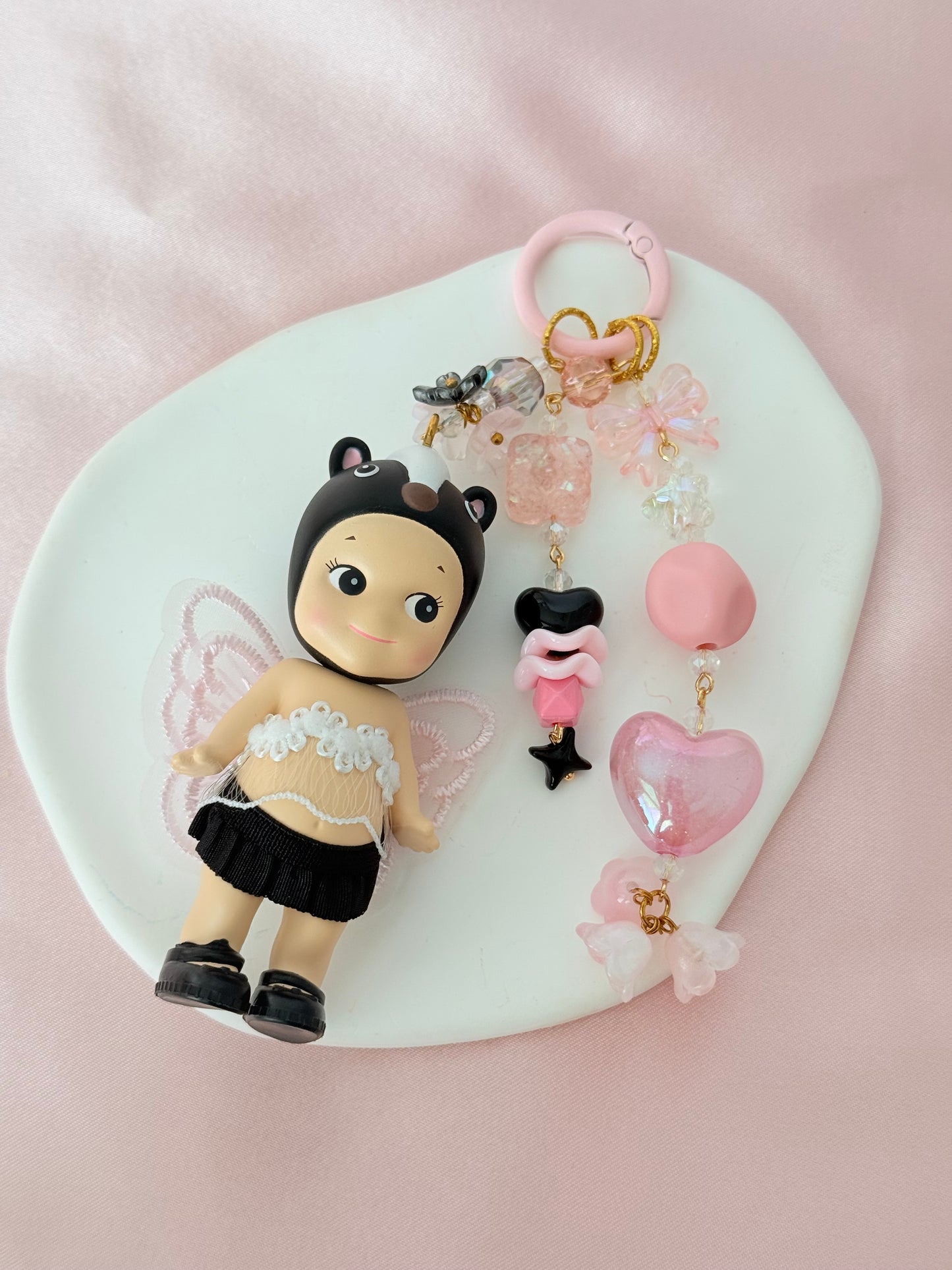 Sonny Angel- Animal Series Ver.2 - Keychain- SKUNK- Authentic